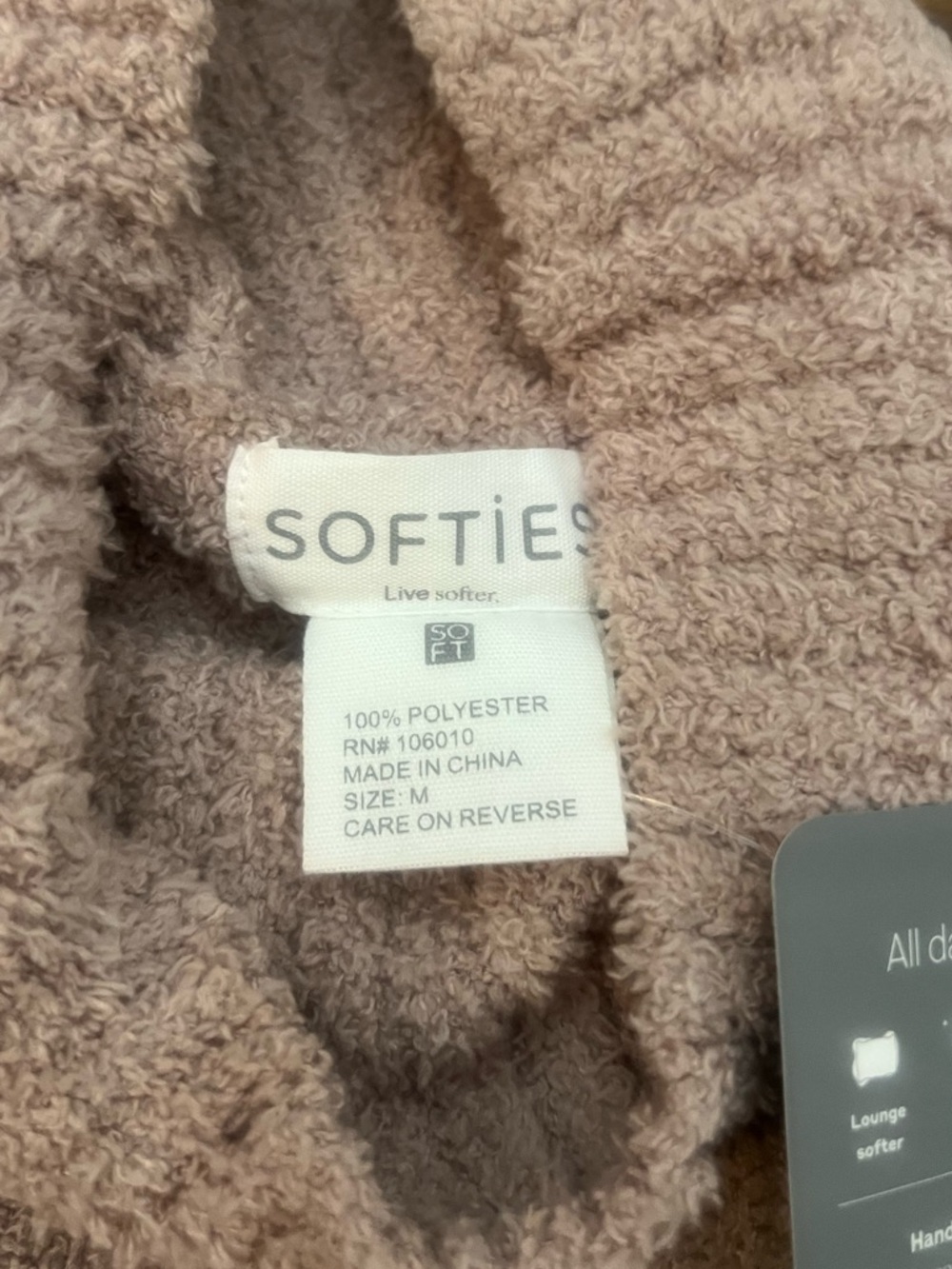 Softies Two-Piece Lounge Set - Picture 3 of 6